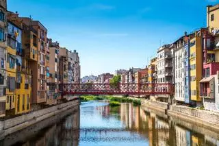 El puente que Eiffel construyó 12 años que su torre de París y que se encuentra en España