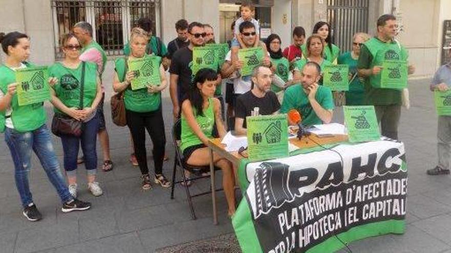 La PAHC  va anunciar les accions de protesta a la plaça Major