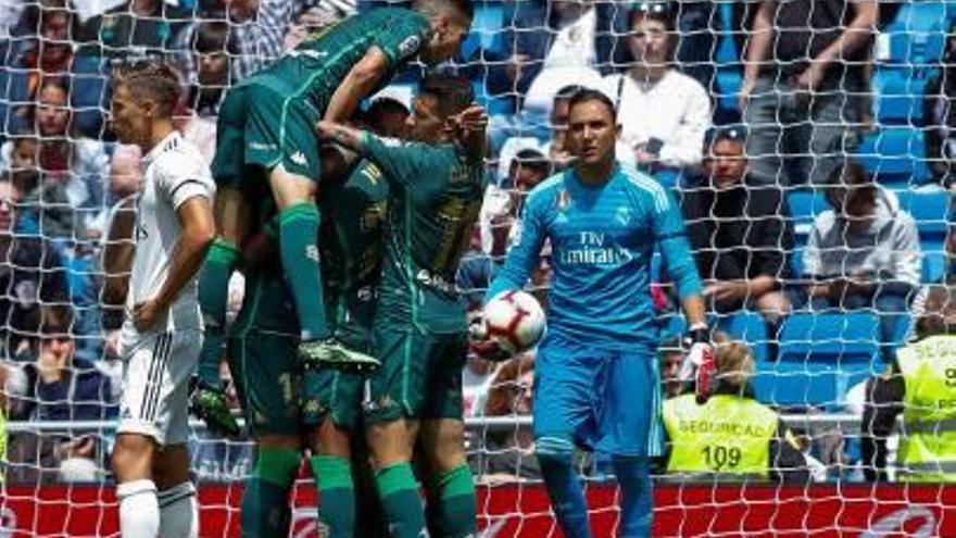 El Betis conquistó el Santiago Bernabéu.