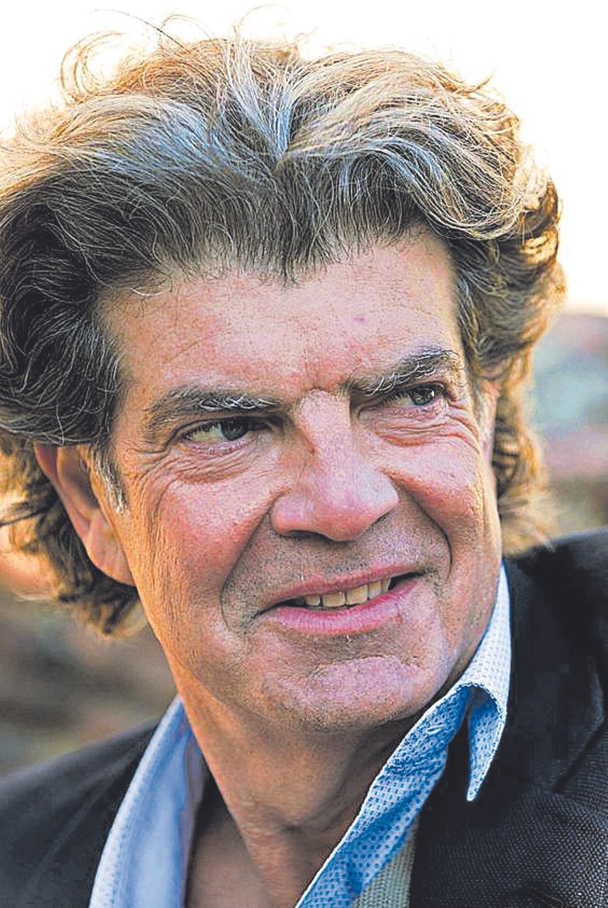 El escritor, periodista e impulsor del Festival Aragón Negro (FAN), Juan Bolea.