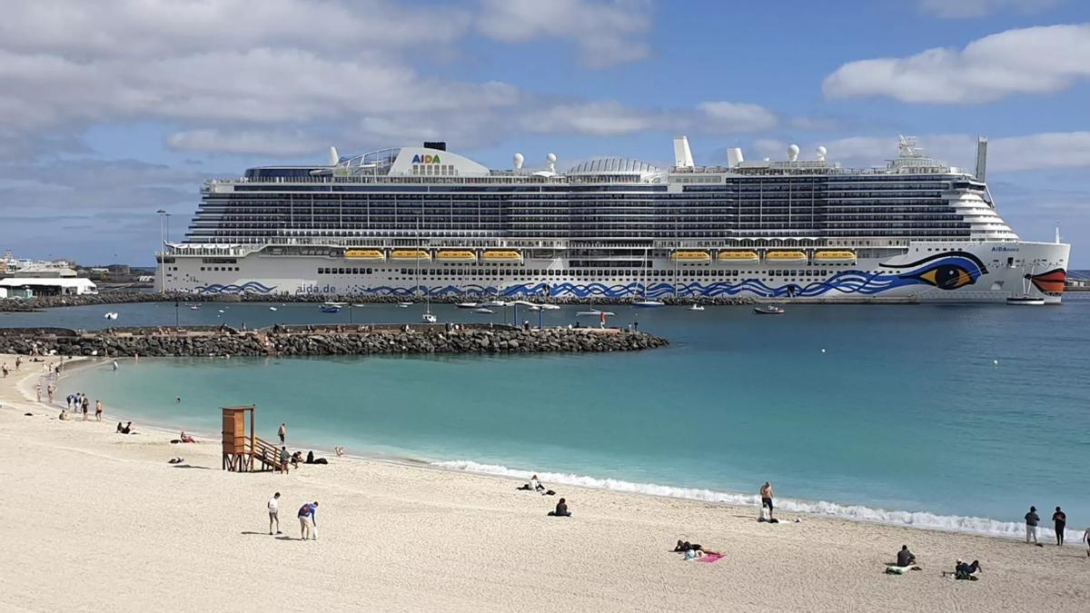 Fuerteventura crecerá en cruceros ante el "carpetazo" de Aida a Oriente Medio