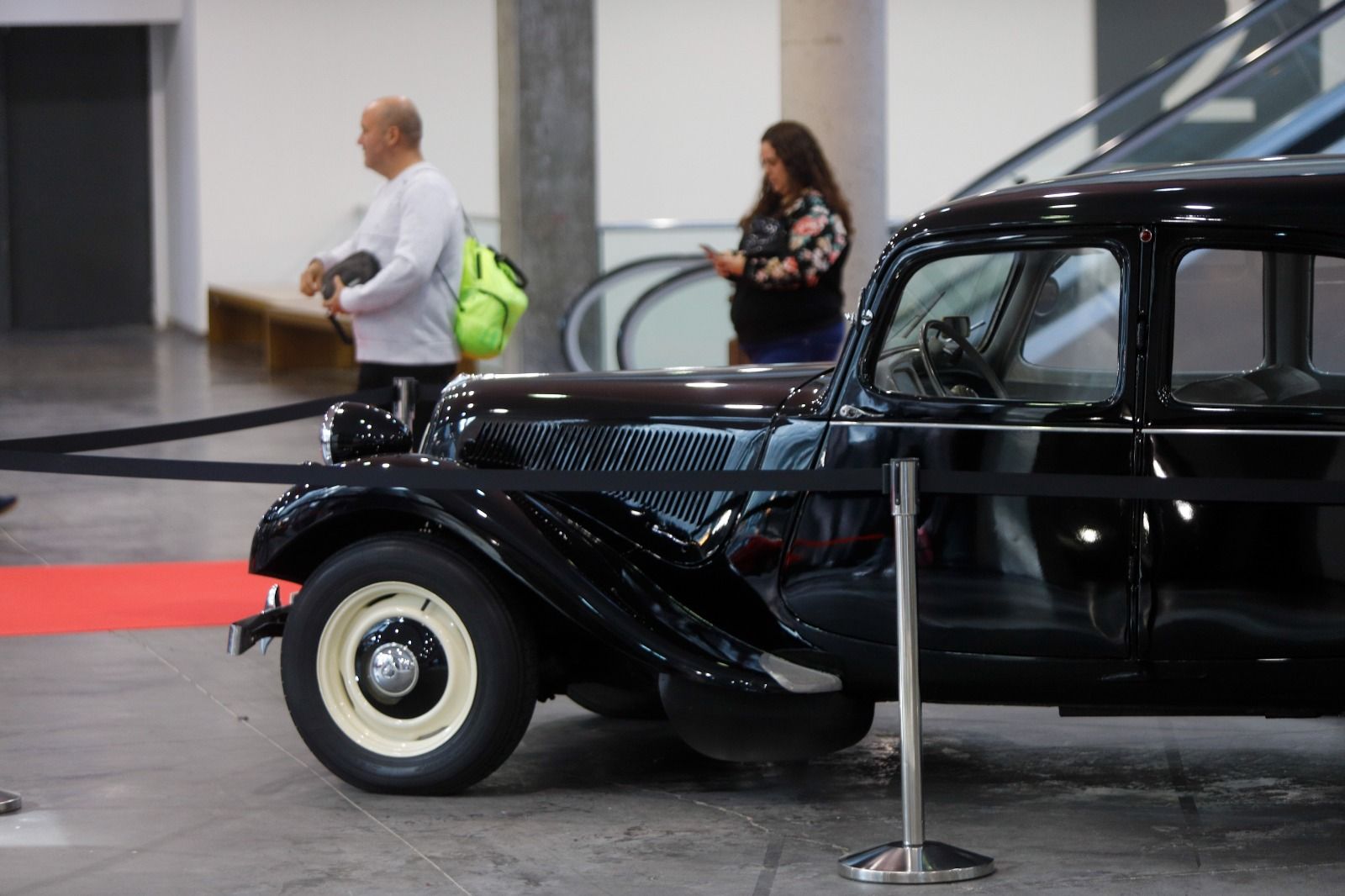 Llenazo en el primer fin de semana de la Feria del Automóvil en València