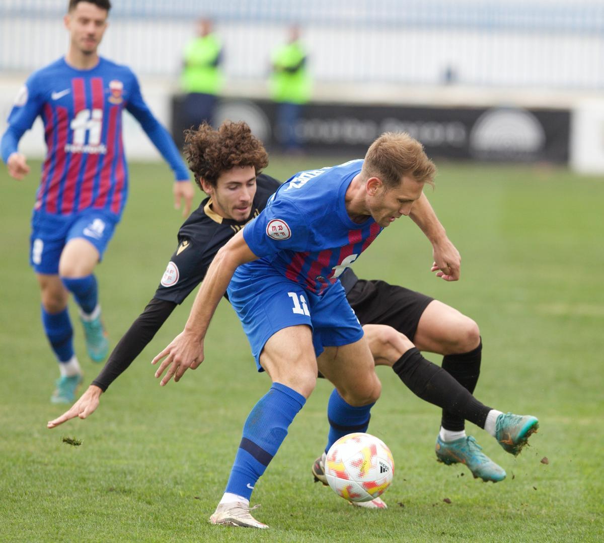 Instante del duelo entre Intercity y Eldense