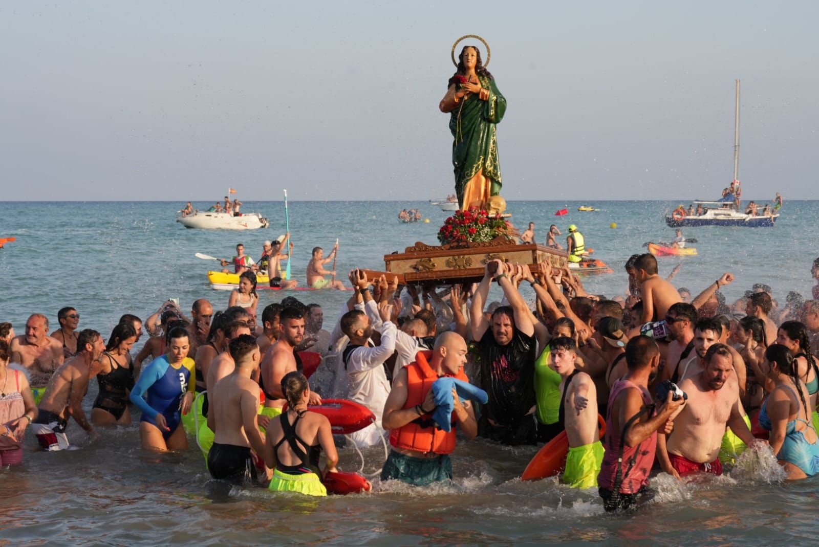 Las mejores fotos del desembarco de Santa María Magdalena en Moncofa