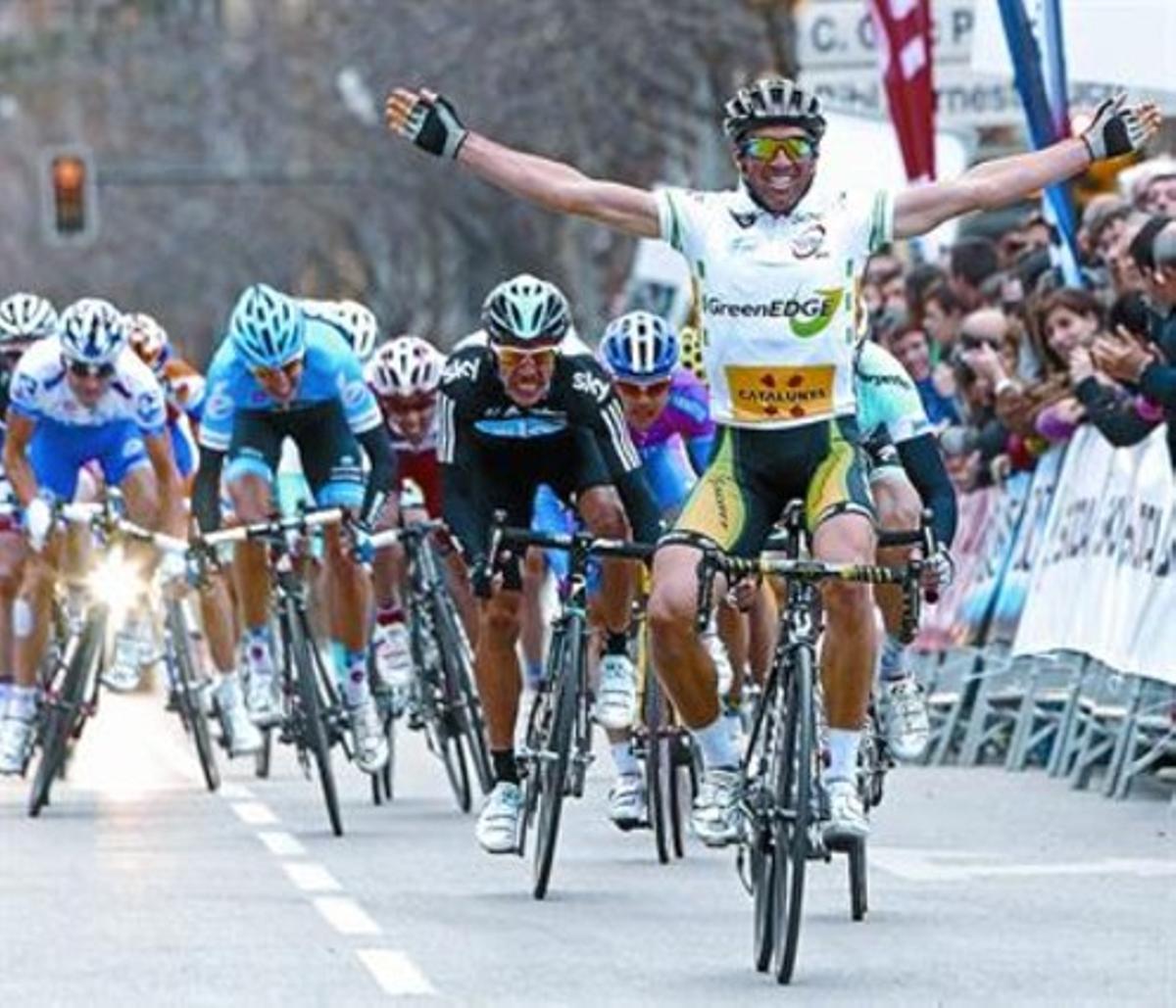 El suís Albasini guanya l’etapa d’ahir a Girona, i així va mantenir el liderata la Volta.