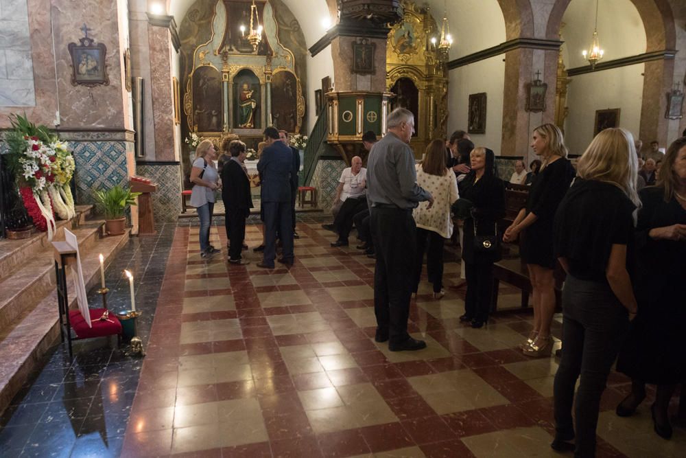 Funeral de Mariano Llobet en la Iglesia de Santo Domingo.