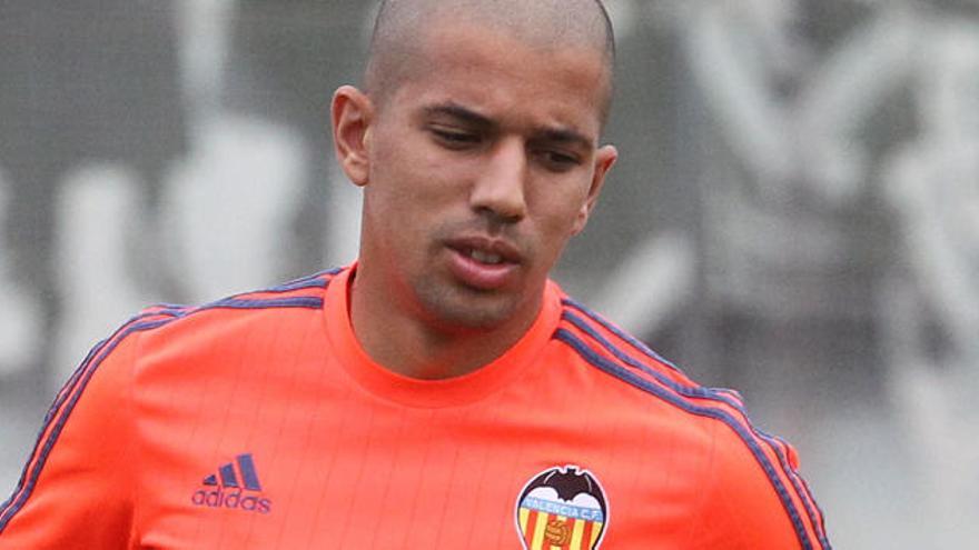 Feghouli aún no ha renovado para el Valencia.