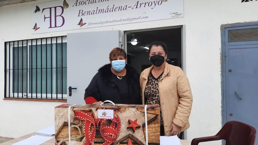 Benalmádena reparte más de 200 cestas de Navidad entre familias en riesgo de exclusión