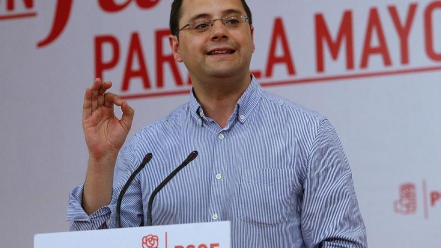 El PSOE afirma que &quot;nunca&quot; formará Gobierno con el PP