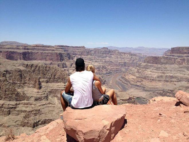 Khedira, junto a su pareja en el Cañón del Colorado