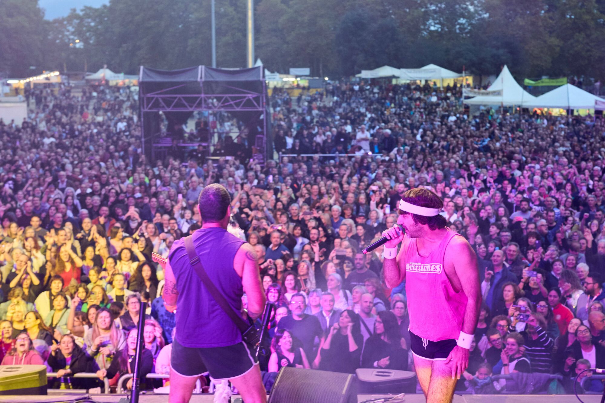 Les imatges del concert de Di Versiones a la Copa