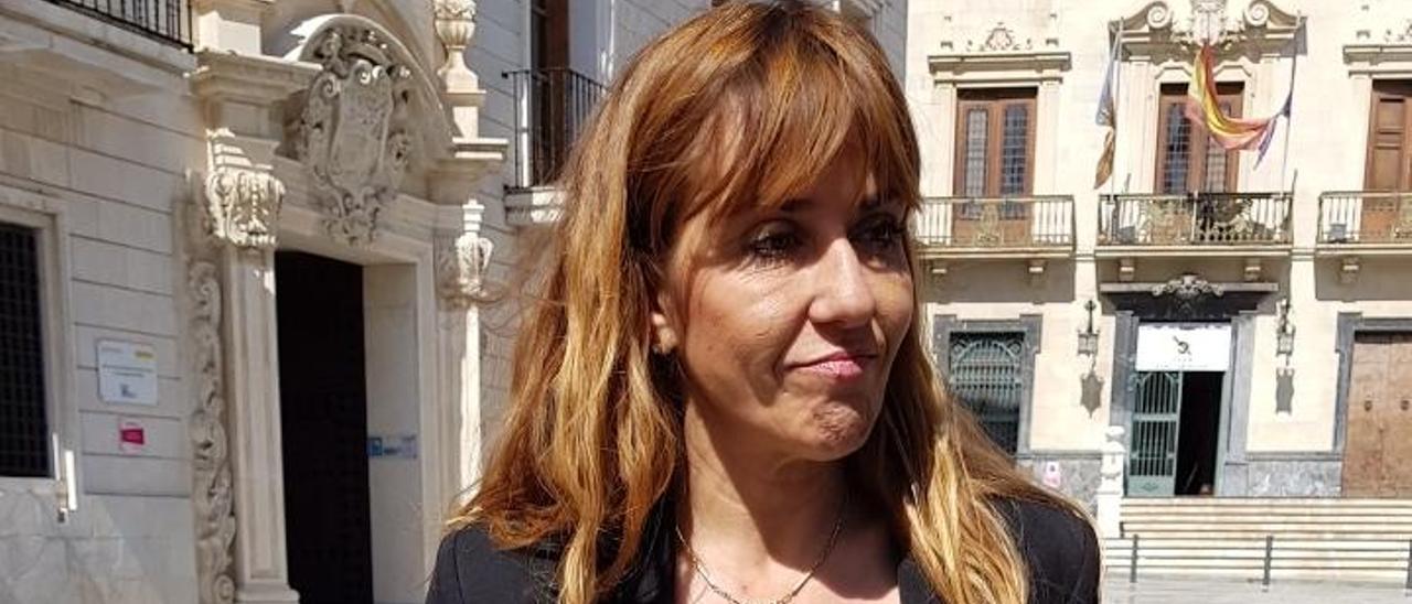 Una edil del PP abandera un plan para que Orihuela Costa sea Entidad Local Menor