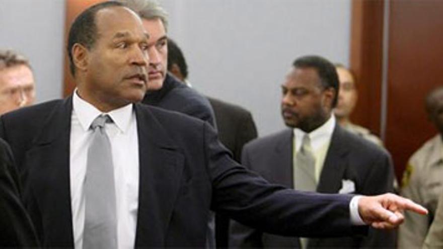 Declaran culpable de secuestro y robo a O.J. Simpson