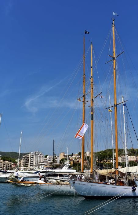 Los barcos clásicos surcan el mar de Mallorca