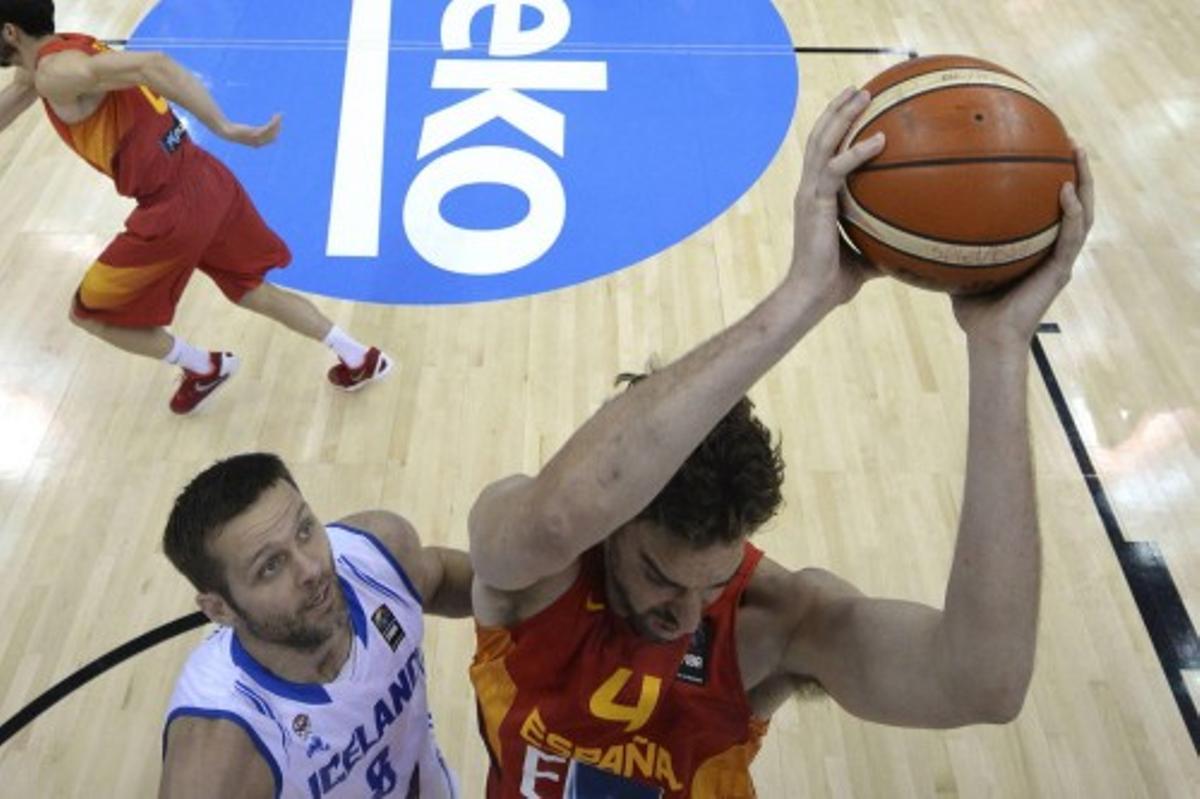 Imágenes del partido entre Islandia y España en la cuarta jornada del Eurobasket