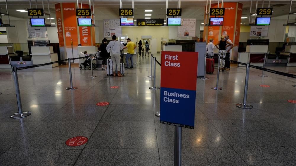 Vuelve la actividad al aeropuerto de Málaga