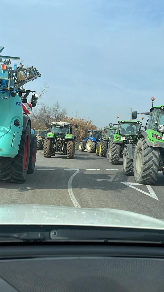 EN IMÁGENES | Tractorada en Ejea de los Caballeros