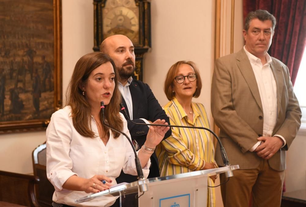 La alcaldesa Inés Rey da a conocer el reparto de áreas de Gobierno.