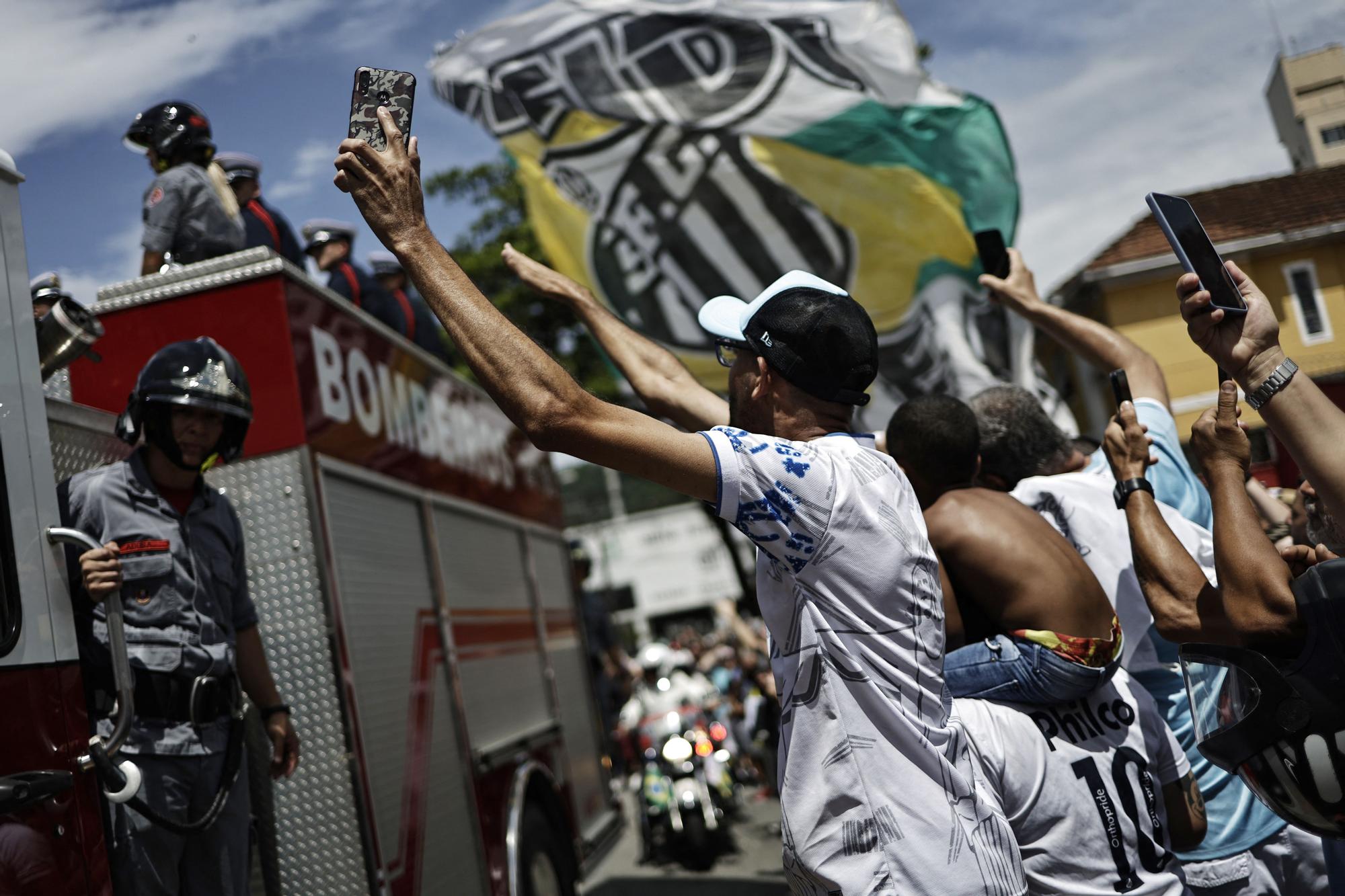 Death of Brazilian soccer legend Pele in Santos