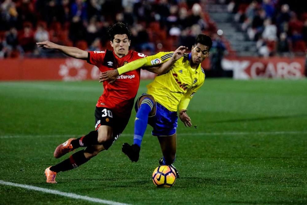 Zweitligist Real Mallorca hat am Sonntag (29.1.) im Stadion von Son Moix 0:0 gegen Cádiz gespielt. Es ist das dritte Unentschieden in Serie für den Inselclub.