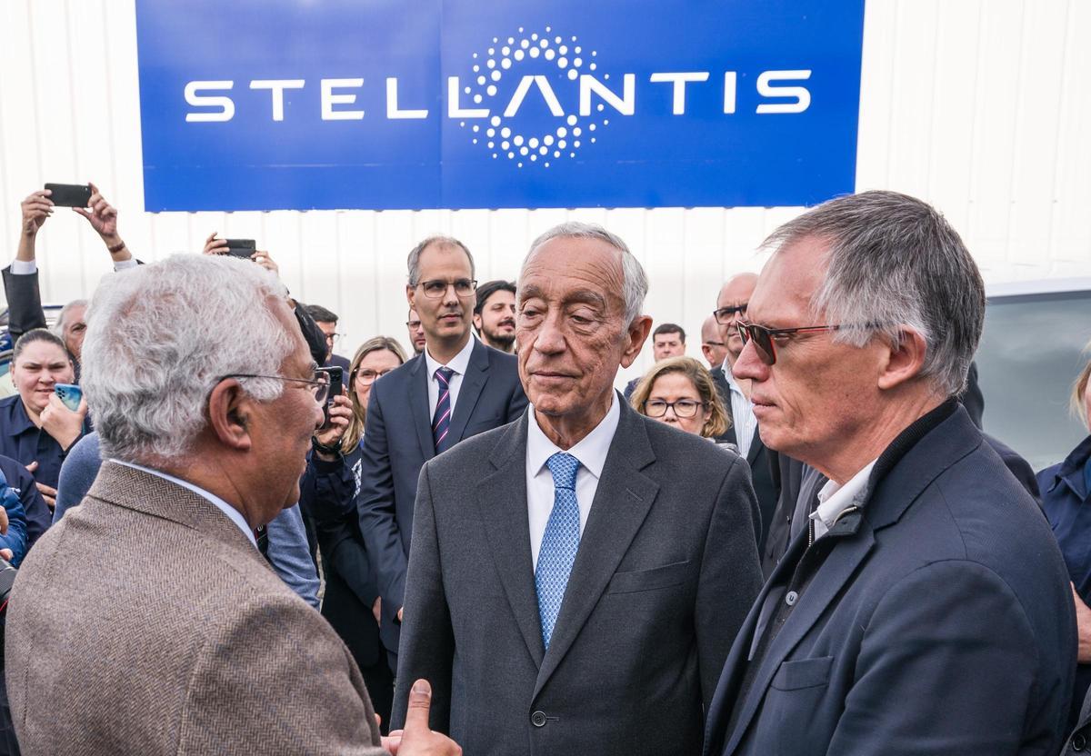 Tavares, a la derecha, con António Costa (iz.) y Marcelo Rebelo de Sousa