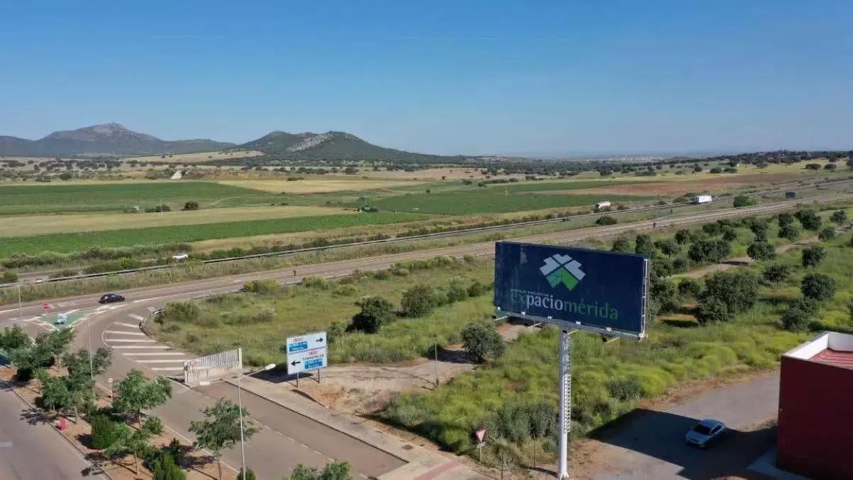 Parcela en la que se instalará la fábrica de cátados en Mérida.