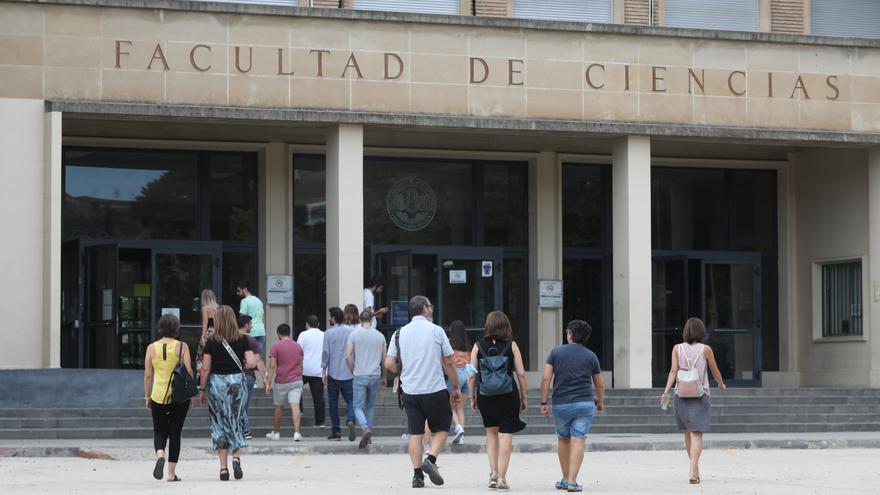 Casi un tercio de  los graduados en Aragón trabaja fuera