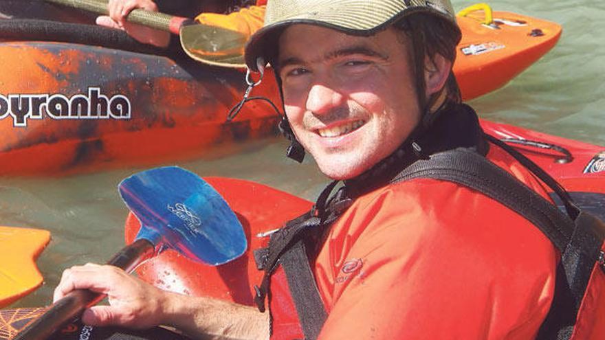 Un piragüista de Tomiño muere al quedar atrapado bajo el agua en un río de Portugal