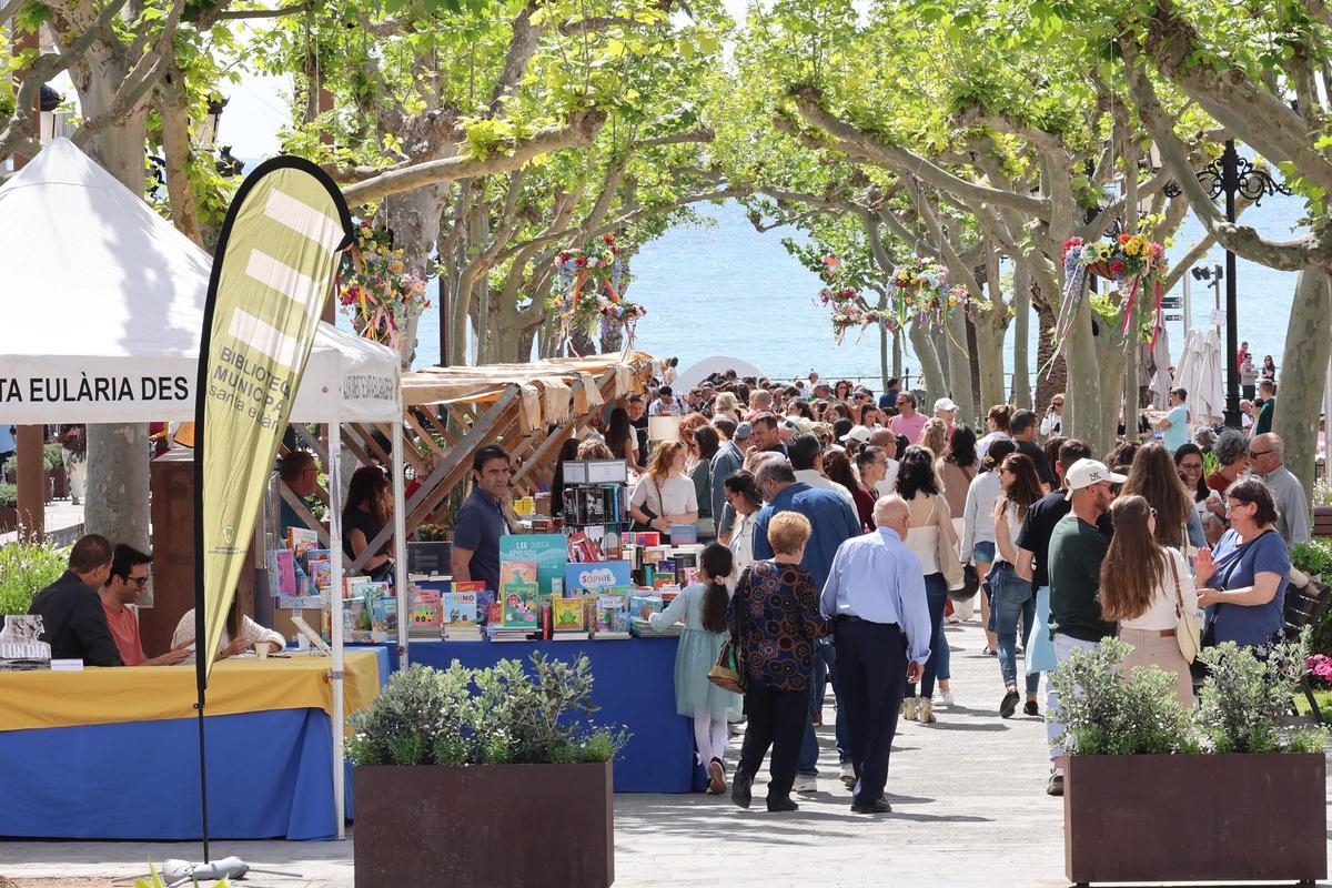 Feria del libro Santa Eulalia Feria del libro Santa Eulalia