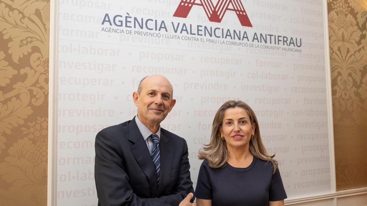 Eduardo Beut, director de la Agencia Valenciana Antifraude, recibió ayer a su homóloga de Andalucía, Marta Blázquez.