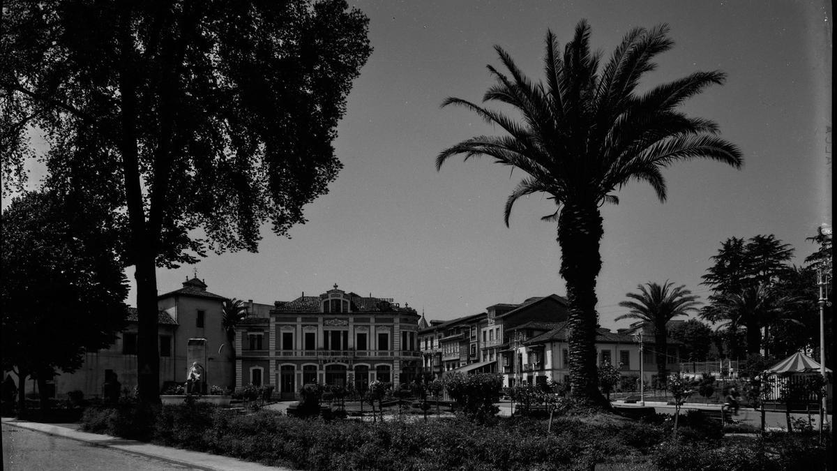 Vista del casino desde el parque de Abajo.