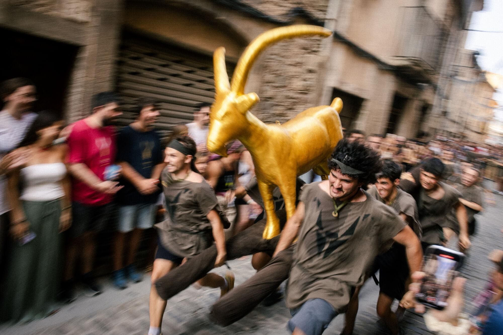 La Festa de la Cabra d’Or d&#039;aquest dilluns, en imatgs