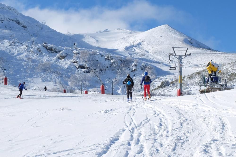 La última nevada en Pajares, en imágenes.