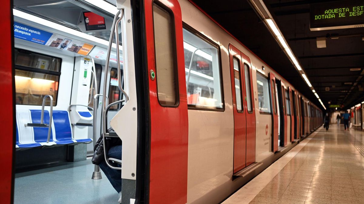 Estación Avinguda Carrilet.