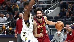 Ricky Rubio, con su nueva camiseta de Cleveland