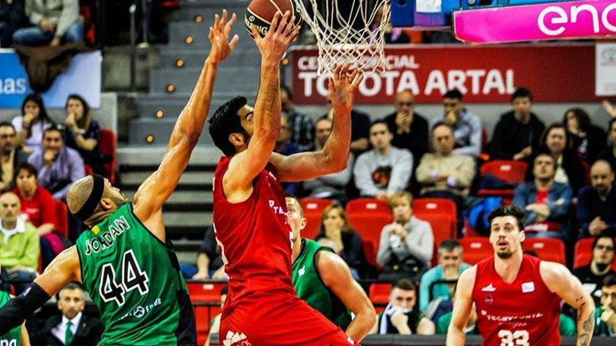 El Tecnyconta Zaragoza se deja la victoria ante el Divina Seguros Joventut (86-92)