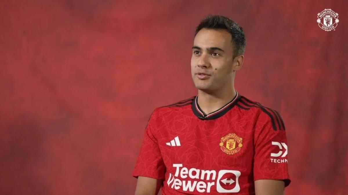 Sergio Reguilón, con el United