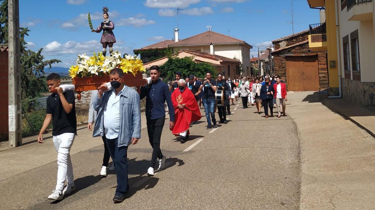 Fiesta de San Pelayo mártir, ayer en Trabazos de Aliste. | Chany Sebastián