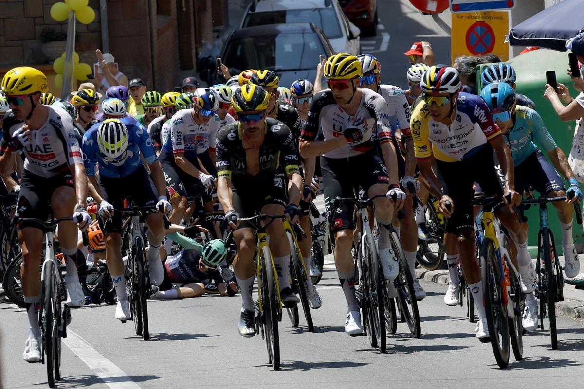 Pogacar gana su primera etapa de esta edición del Tour de Francia con un magnífico sprint en Les Angles Pogacar gana su primera etapa de esta edición del Tour de Francia con un magnífico sprint en Les Angles