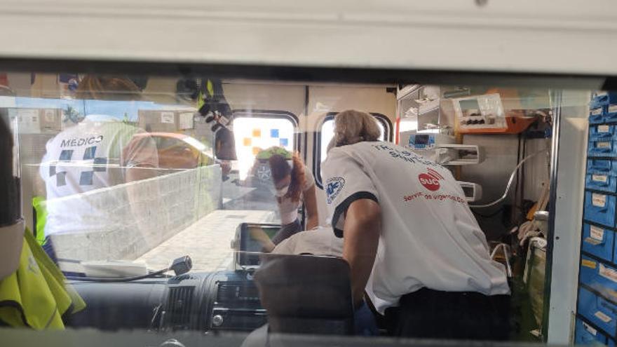 Trabajadores de ambulancias ceden las ganancias por horas sindicales en La Palma