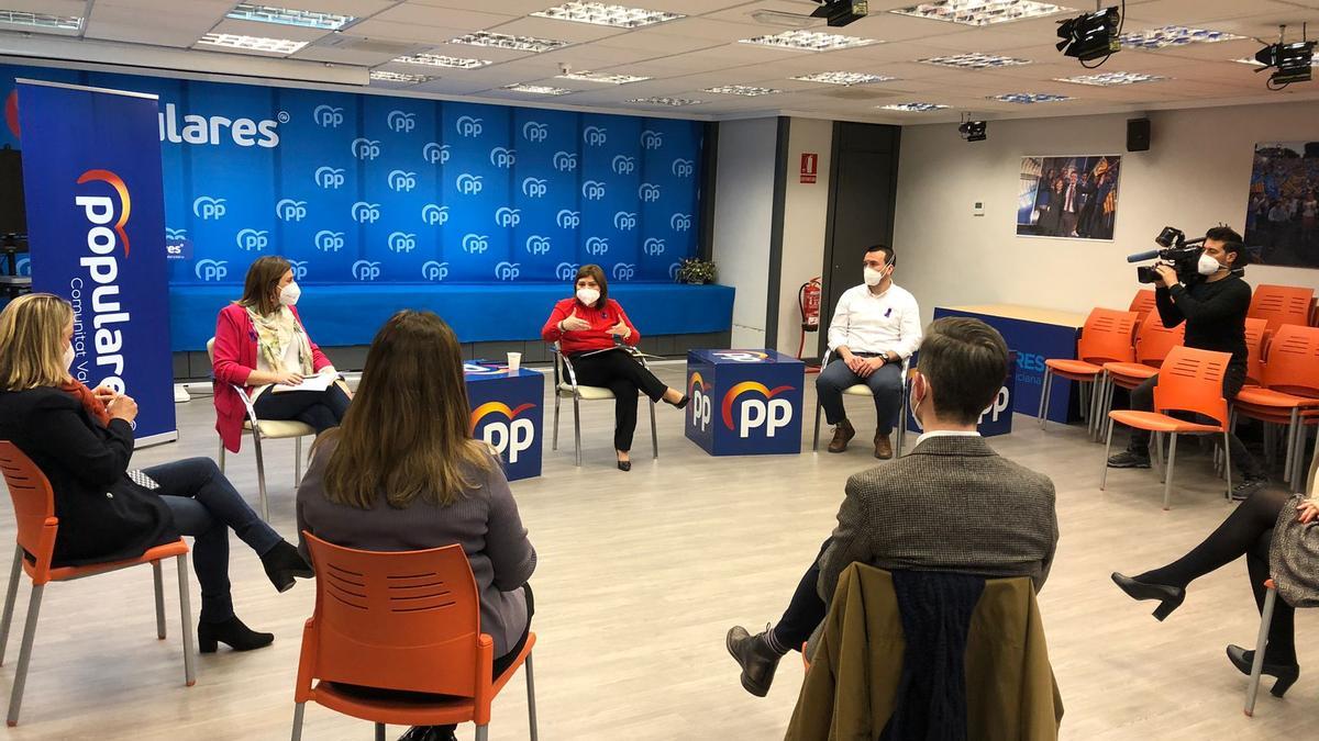 Bonig preside la reunión celebrada hoy en la sede del PPCV.