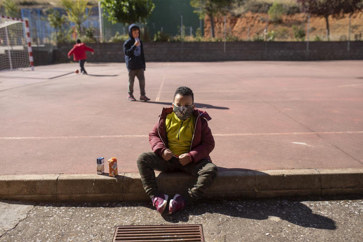 Aarón en la escuela de Arrabalde.