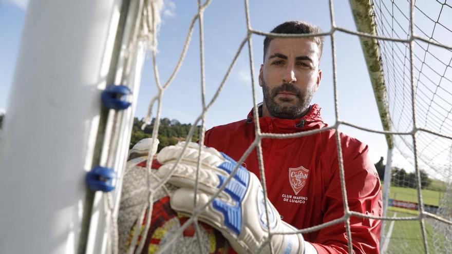 Dennis Díaz hace historia con el Marino de Luanco: el primer Zamora del equipo en Segunda RFEF