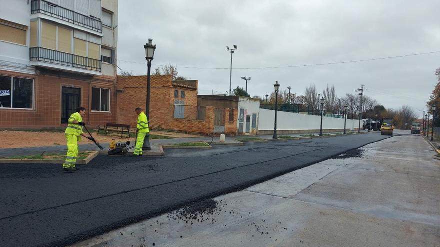 El asfaltado de viales en Utiel comienza en la calle Alejandro García