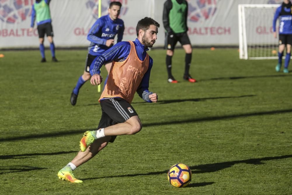 Entrenamiento del Real Oviedo en El Requexón