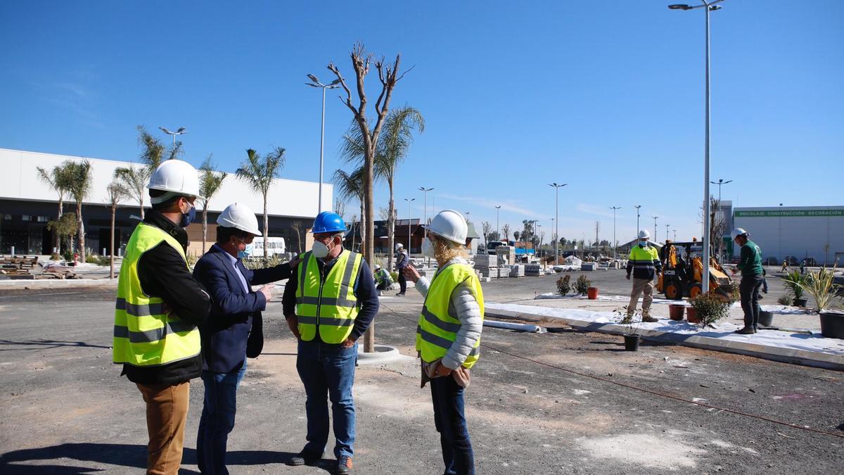 Avanzan las obras del nuevo centro comercial de la carretera de Palma