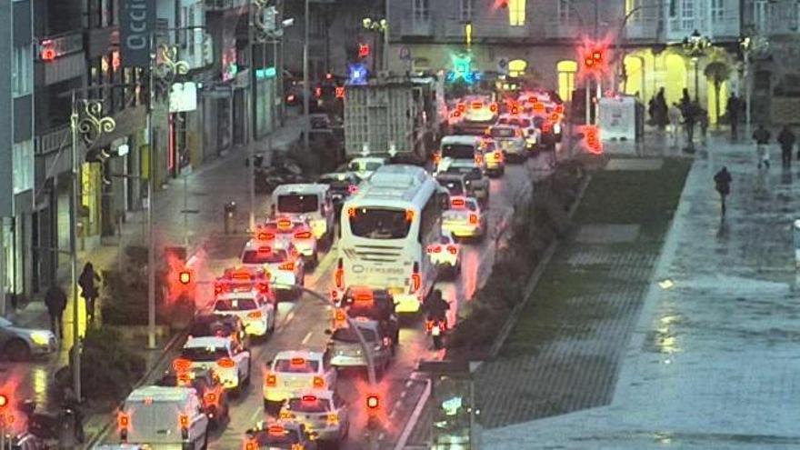 Nuevo atasco en el centro de Vigo por otra protesta de los trabajadores de Vitrasa