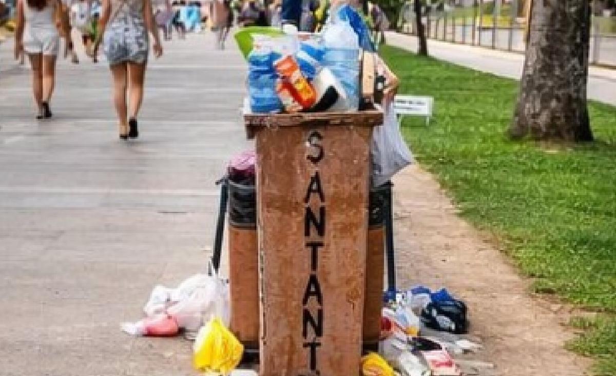 El passeig que apareix i que no es correspondria amb la realitat.