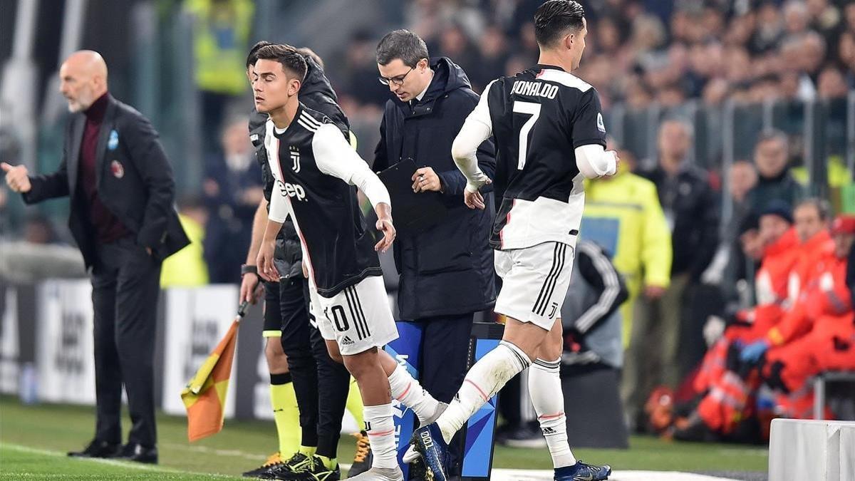 marcosl50845534 juventus  cristiano ronaldo and paulo dybala during the ital191111082701