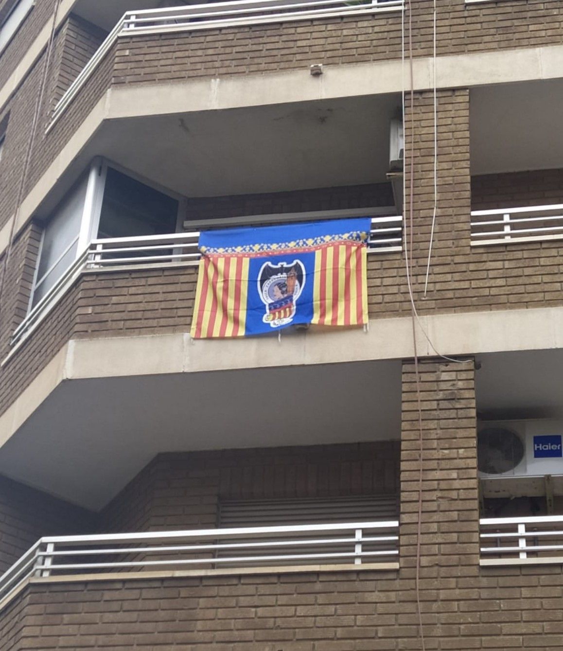 Actividad en la calle y en casa en el fin de semana de  "Prefallas"